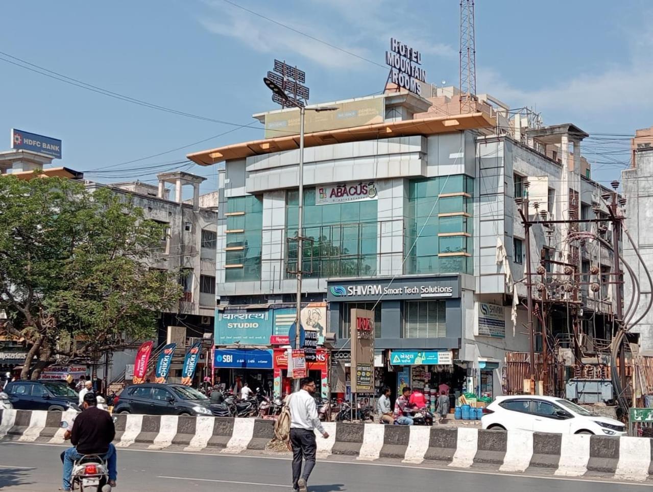 Hotel Mountain Bharuch Exterior photo